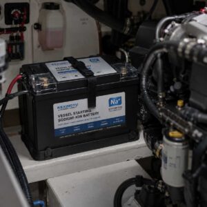 KEXINGYU sodium-ion starting battery installed in boat engine room